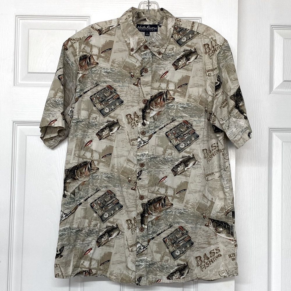 North River Outfitters Bass Fishing Novelty Print Button Front Shirt Sz L